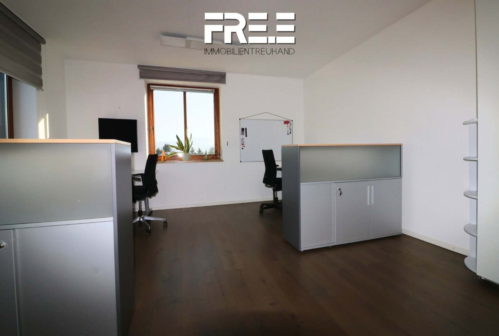 BEREIT FÜR DIE GRÜNDUNG? HIER SCHON! | Modernes Büro ca. 26m² mit Stellplatz in Melk