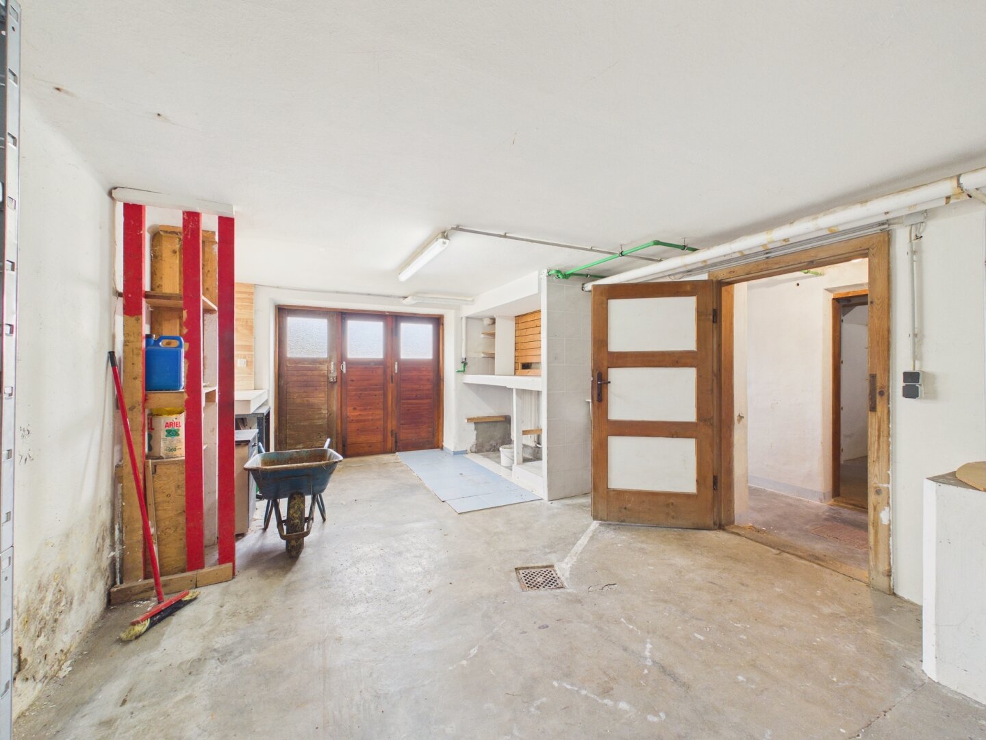 Garteingang - Kellergeschoss - ehem. Garage