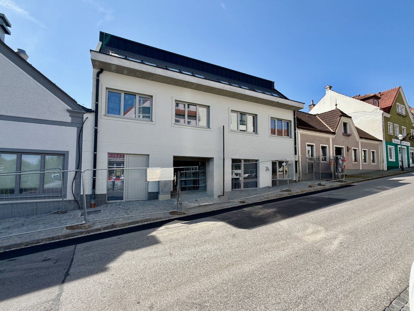 MIETE ERSTBEZUG  - Dachgeschosswohnung im Stadtzentrum von Zwettl  74,67 m² Nutzfläche
