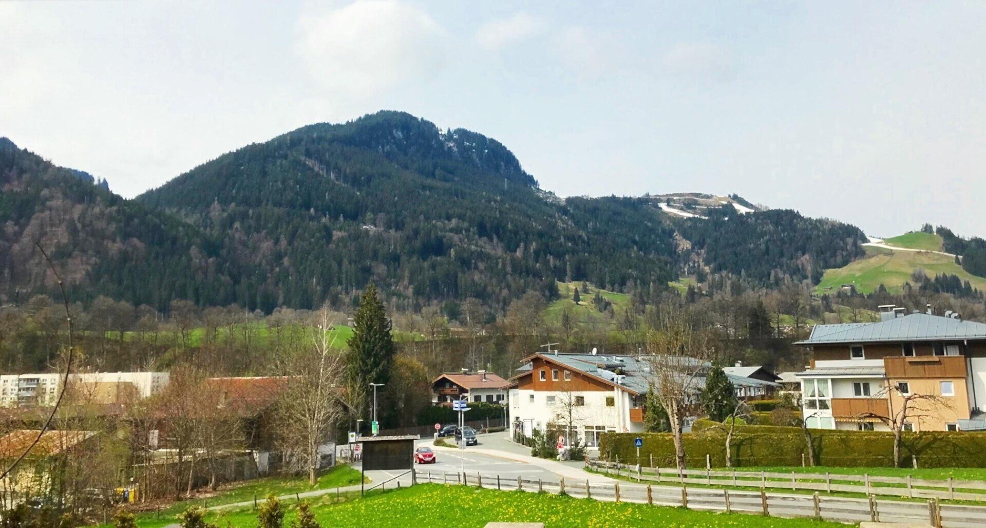 ++RARITÄT in Kitzbühel++ SONNIGE WOHNUNG auch als FERIEN-APPARTEMENT mit traum Bergblick!  Fitnessraum/Sauna, 1 Stellplatz! (Mietkauf möglich)