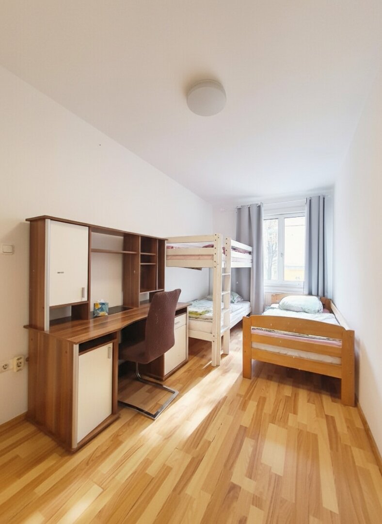 Schlafzimmer 2