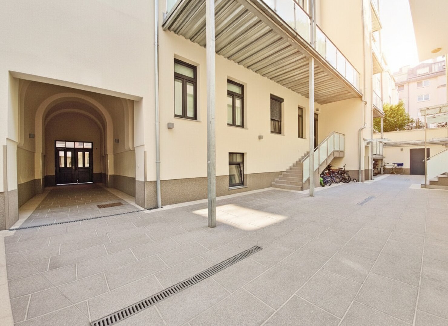 Barrierefrei zum Lift