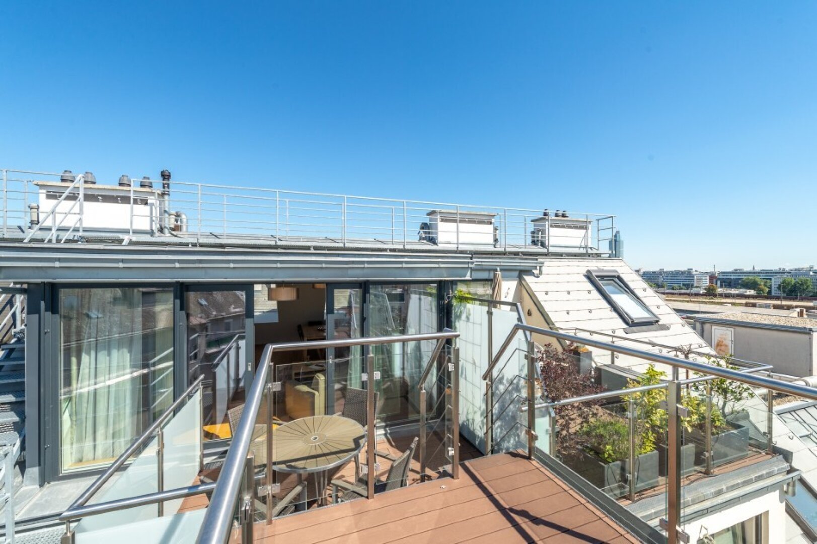 Terrassen mit WEITBLICK
