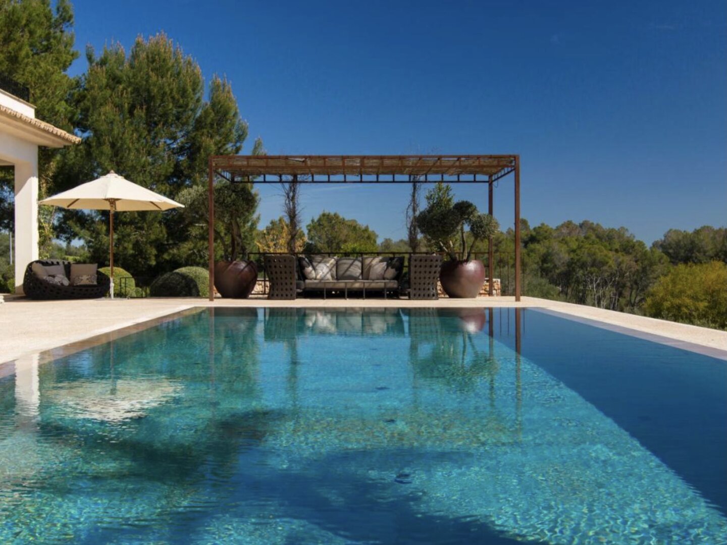 Bestlage nähe Palma de Mallorca! Traumhafte Finca mit Tennisanlage, Pool und 30.000 m2 Eigengrund