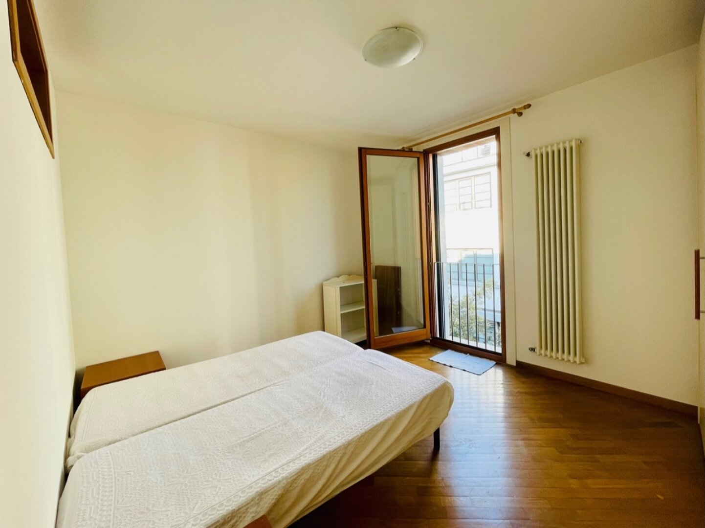 Zehn Minuten zum Markusplatz! Perfekte 2-Zimmer-Wohnung mit Gemeinschaftsterrasse und Garten in Giudecca