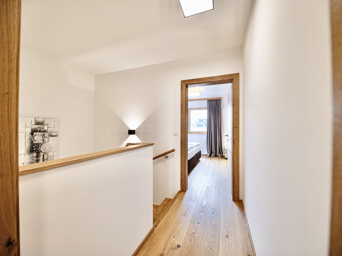 Bestlage Pinzgau mit ca. 6% Rendite! 3-Zimmer-Maisonette mit Balkonen sowie beheiztem Aussenpool