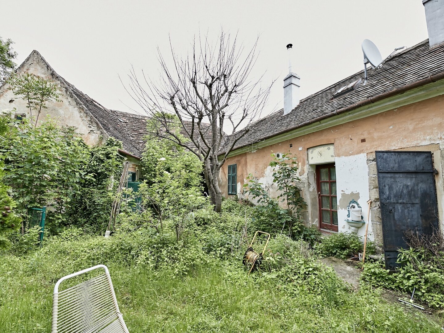 Schönes Doppel-Eckgrundstück mit Eigengarten und viel Potential
