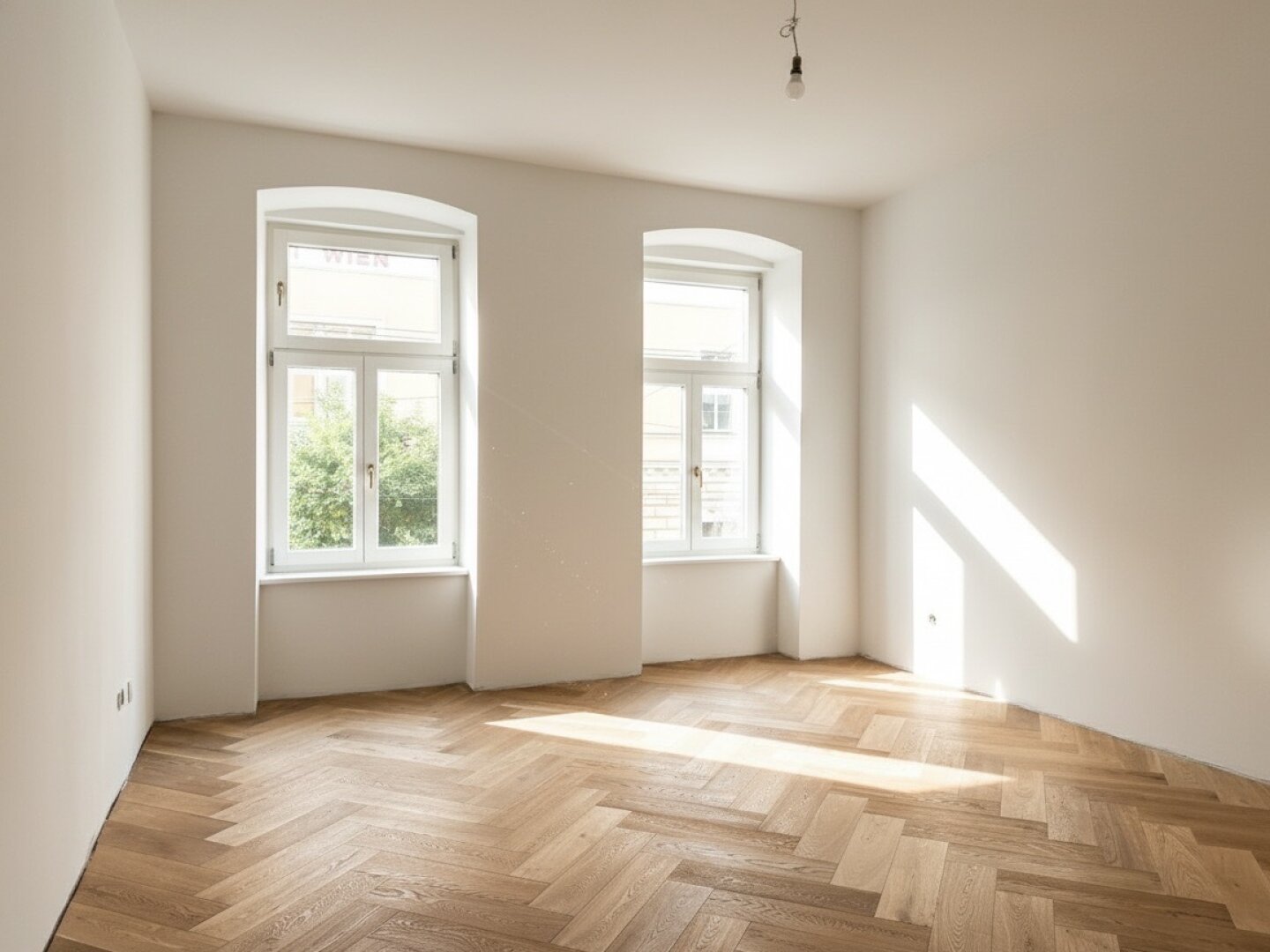 Erstbezug in U-Bahn-Nähe! Liebevoll generalsanierte 3-Zimmer-Wohnung mit Loggia und Terrasse in Gründerzeithaus