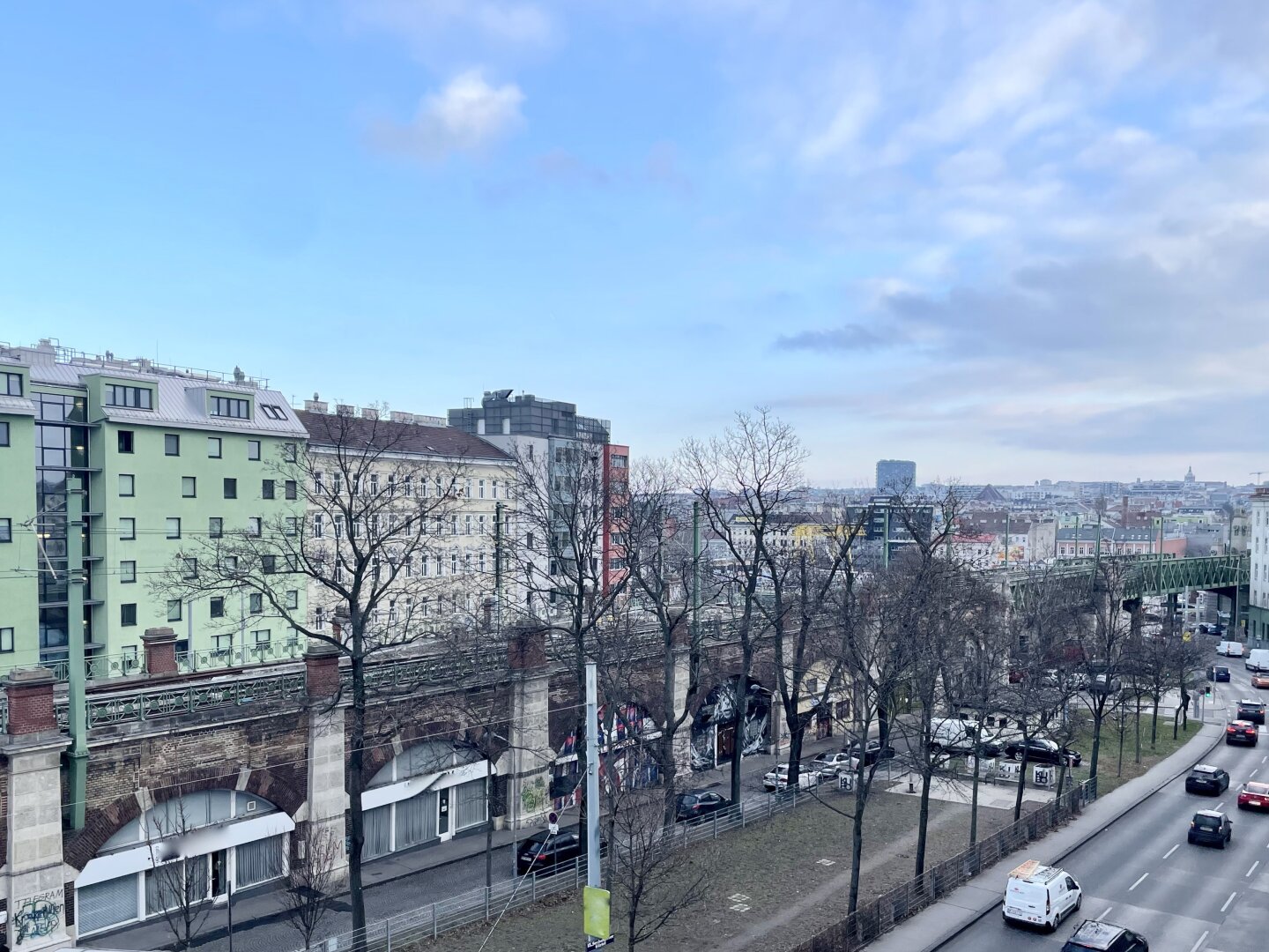 Westbahnhof und U-Bahn-Nähe! Überwiegend generalsaniertes, möbliertes Wohnungspaket mit Airbnb-Eignung in Jugendstilhaus