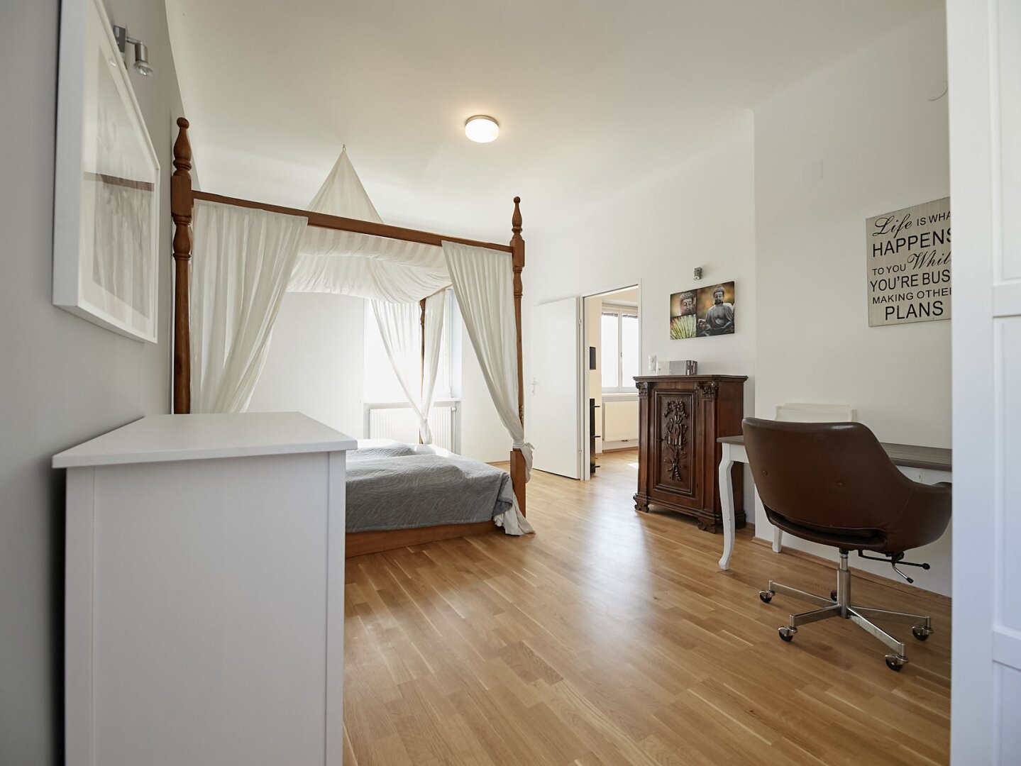 Bestlage Kaiserebersdorf! Möblierte 2-Zimmer-Wohnung für Singles oder Paare mit Balkon, Gartennutzung und Schwimmbiotop