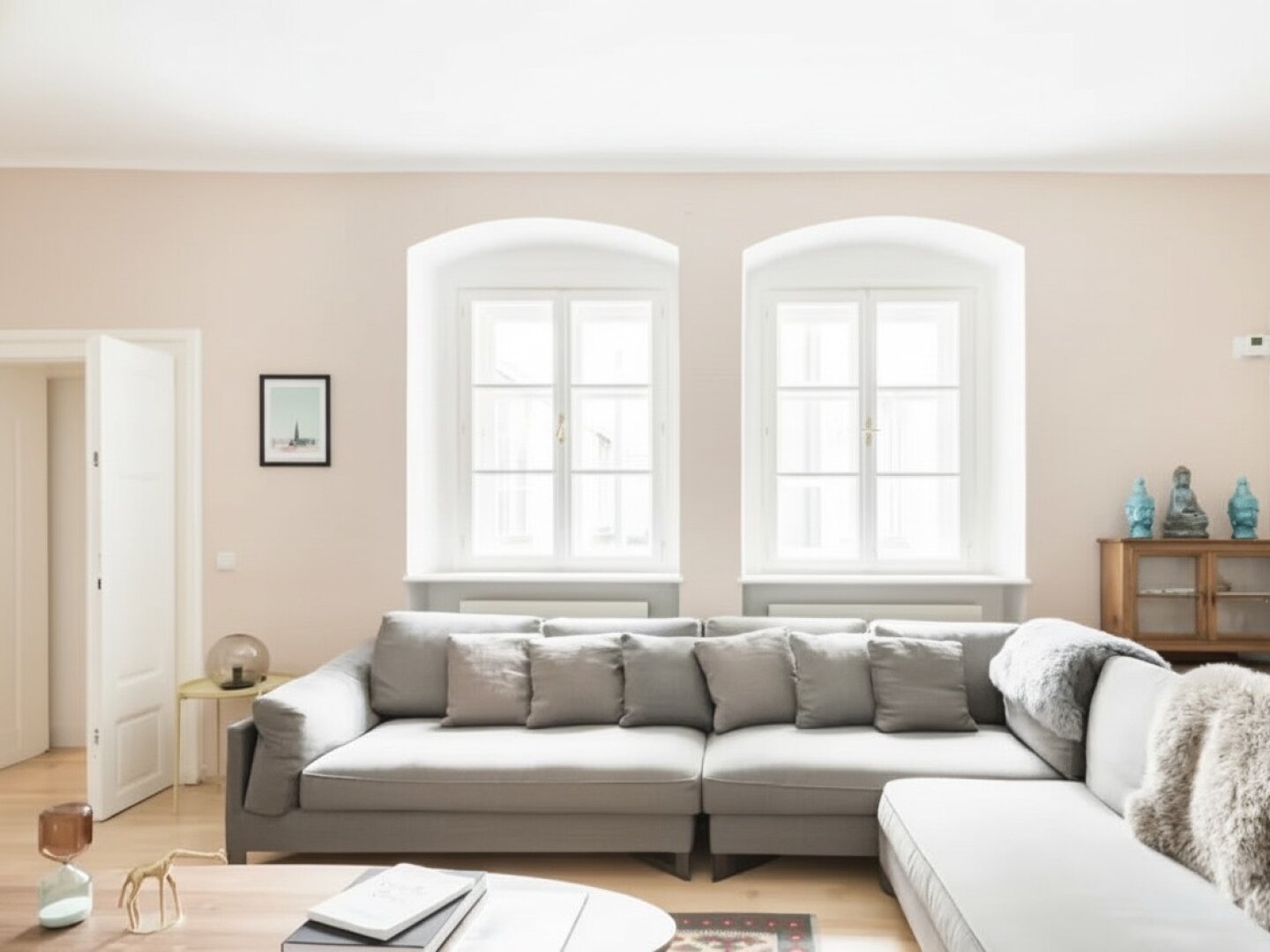 Bestlage nahe Stephansplatz! Elegantes 2,5-Zimmer-Stilaltbau-Apartment in Renaissance-Gebäude in Stockwerks- und Hofruhelage