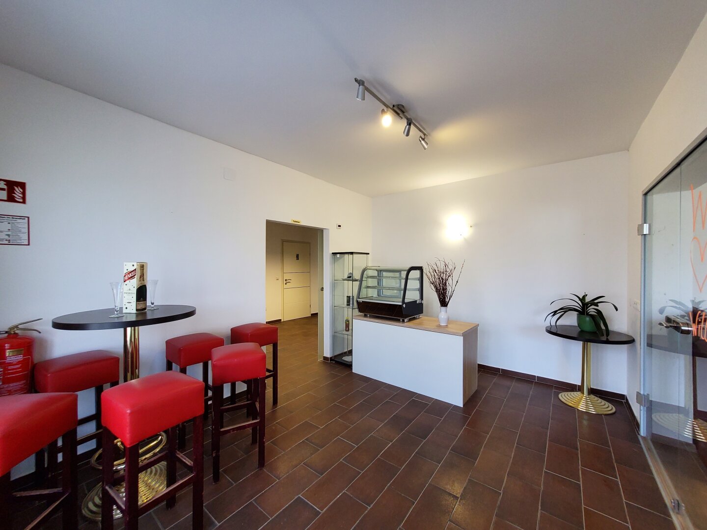 +++Geschäftsfläche mit Cafe und Kühlraum in zentraler Lage nähe Oberpullendorf+++