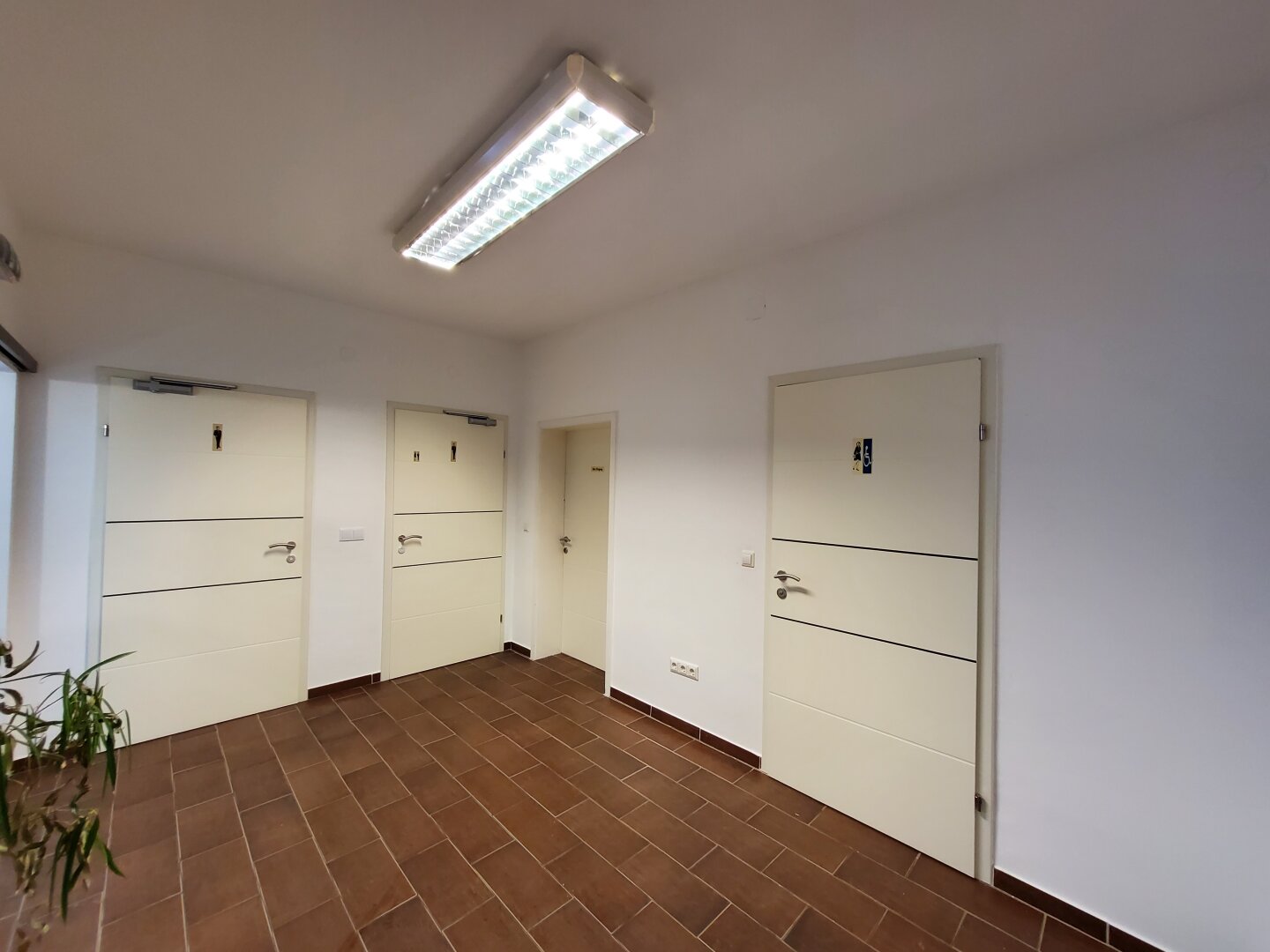 +++Geschäftsfläche mit Cafe und Kühlraum in zentraler Lage nähe Oberpullendorf+++