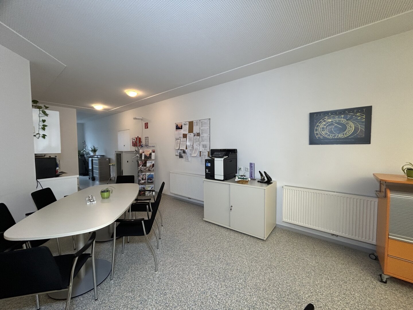 + 138m² Geschäftsraum in guter Lage,in Oberpullendorf zu kaufen! +