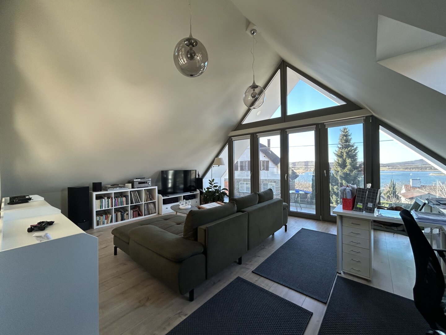 +Einmaliges Appartementhaus in bester Lage, direkt in Tihany am Plattensee !+