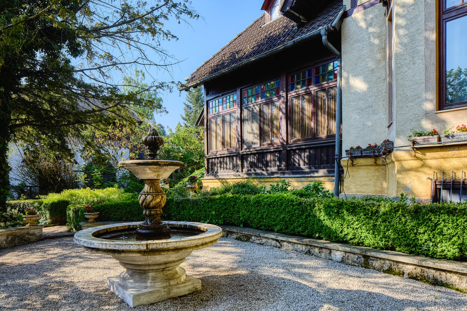 +++ Einmalige Jugendstilvilla mit Traumgarten, Pool & Weinkeller in Bestlage von SOPRON +++