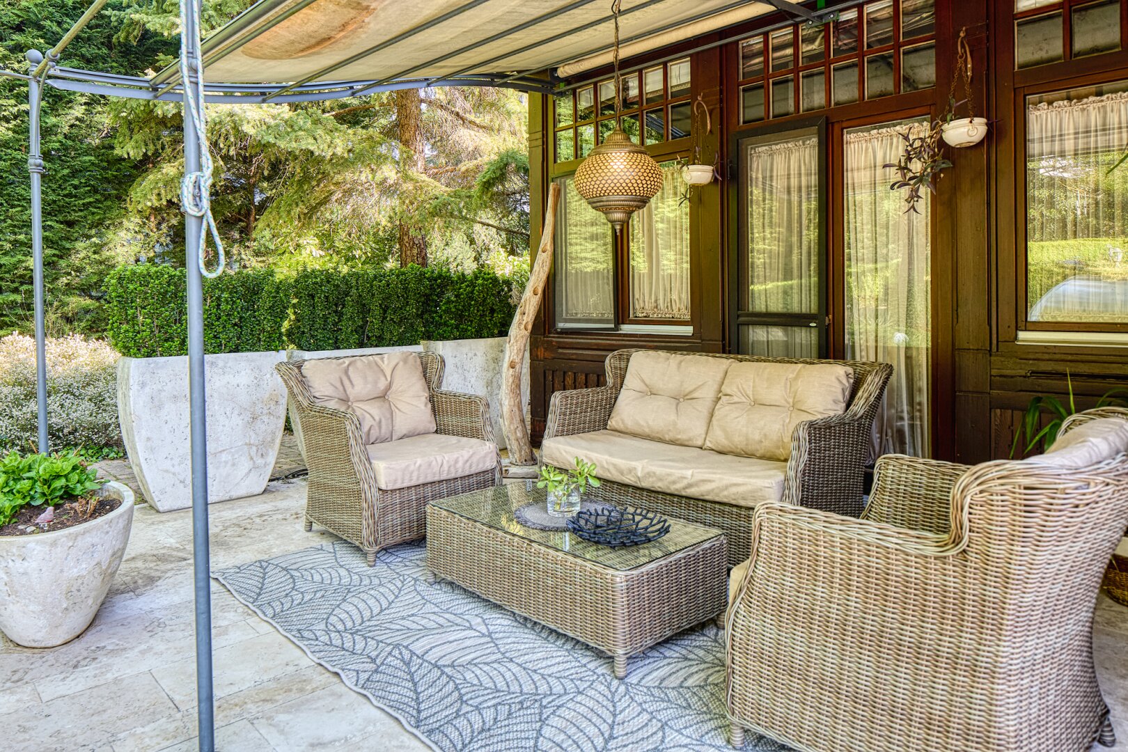 +++ Einmalige Jugendstilvilla mit Traumgarten, Pool & Weinkeller in Bestlage von SOPRON +++