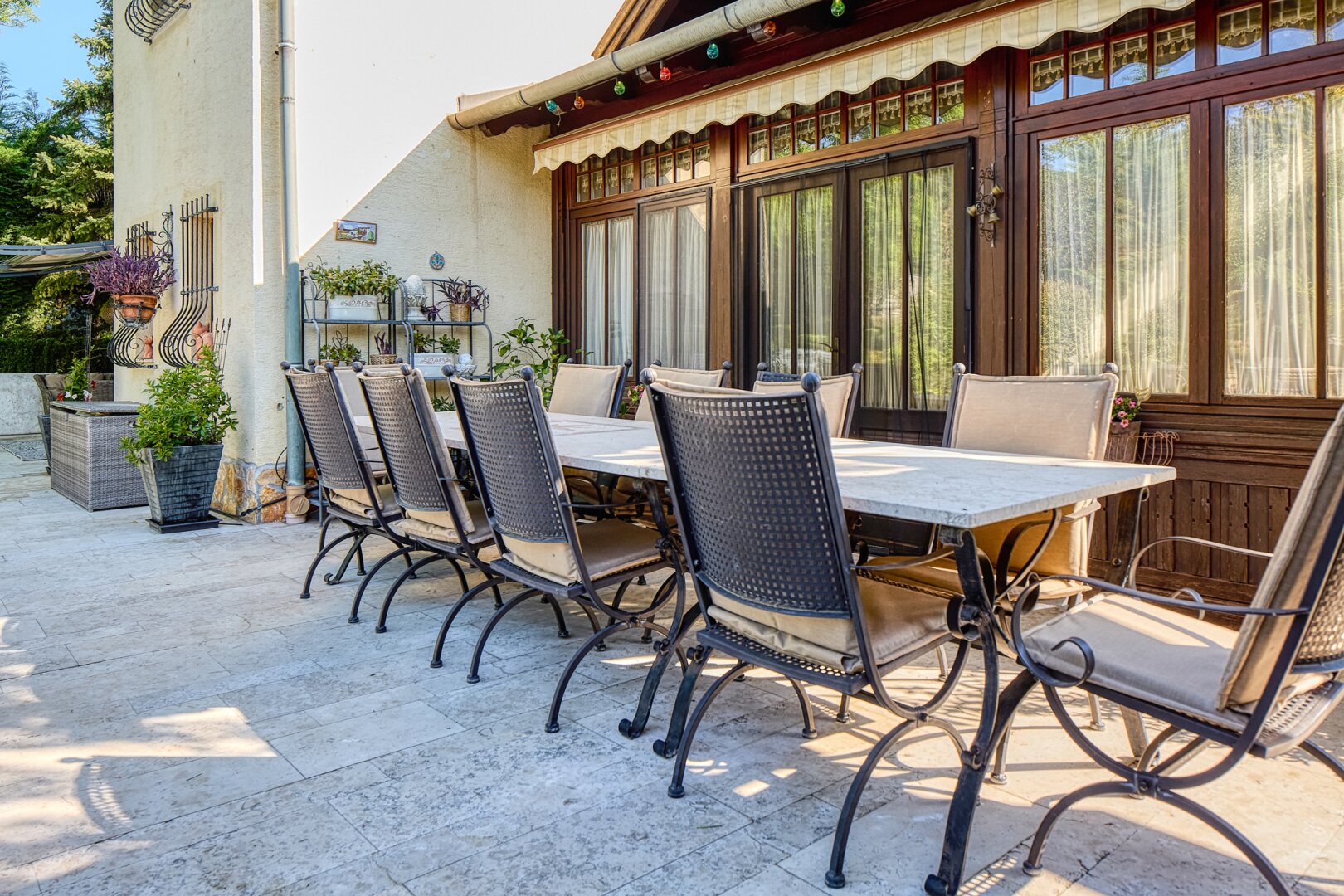 +++ Einmalige Jugendstilvilla mit Traumgarten, Pool & Weinkeller in Bestlage von SOPRON +++