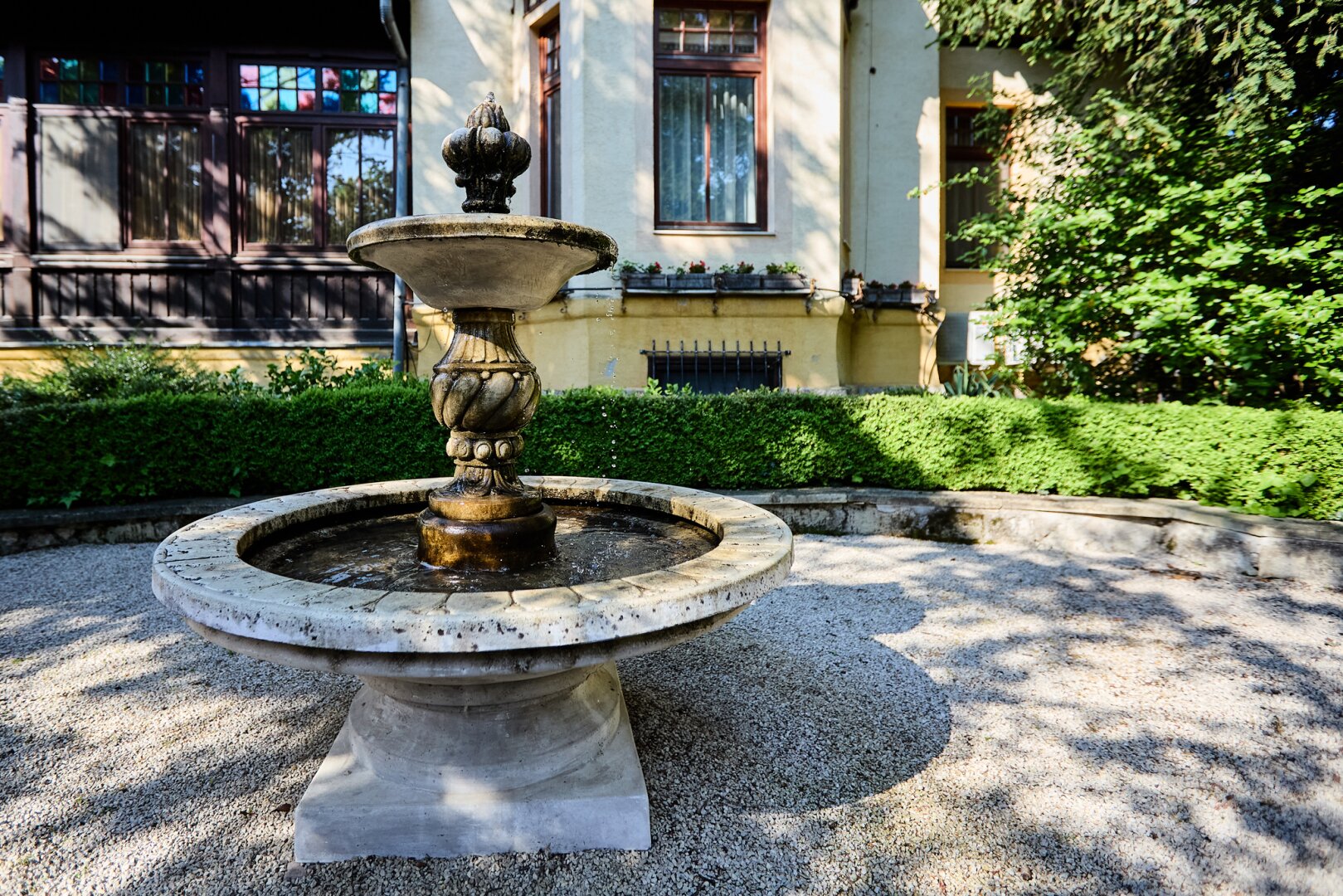 +++ Einmalige Jugendstilvilla mit Traumgarten, Pool & Weinkeller in Bestlage von SOPRON +++