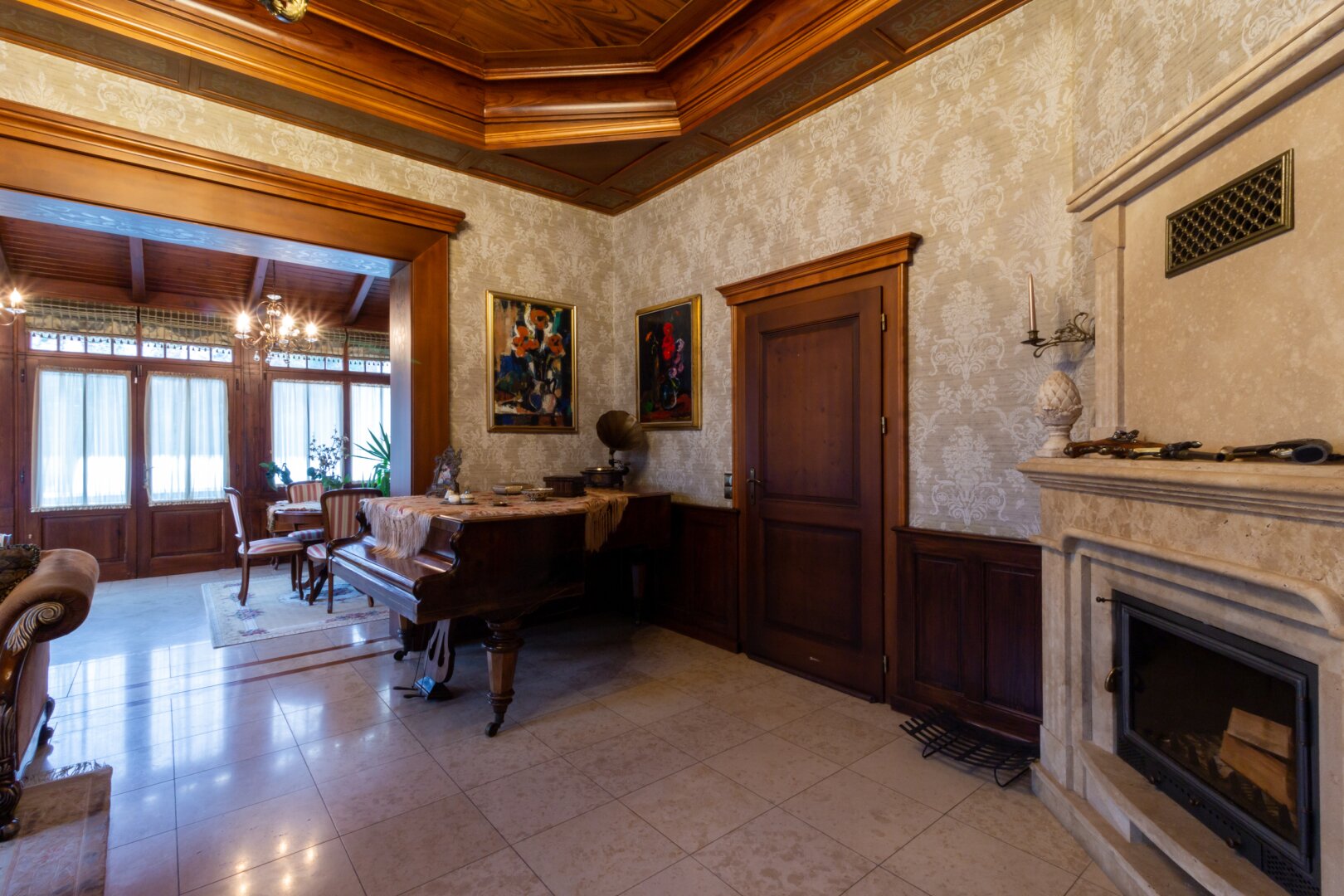 +++ Einmalige Jugendstilvilla mit Traumgarten, Pool & Weinkeller in Bestlage von SOPRON +++