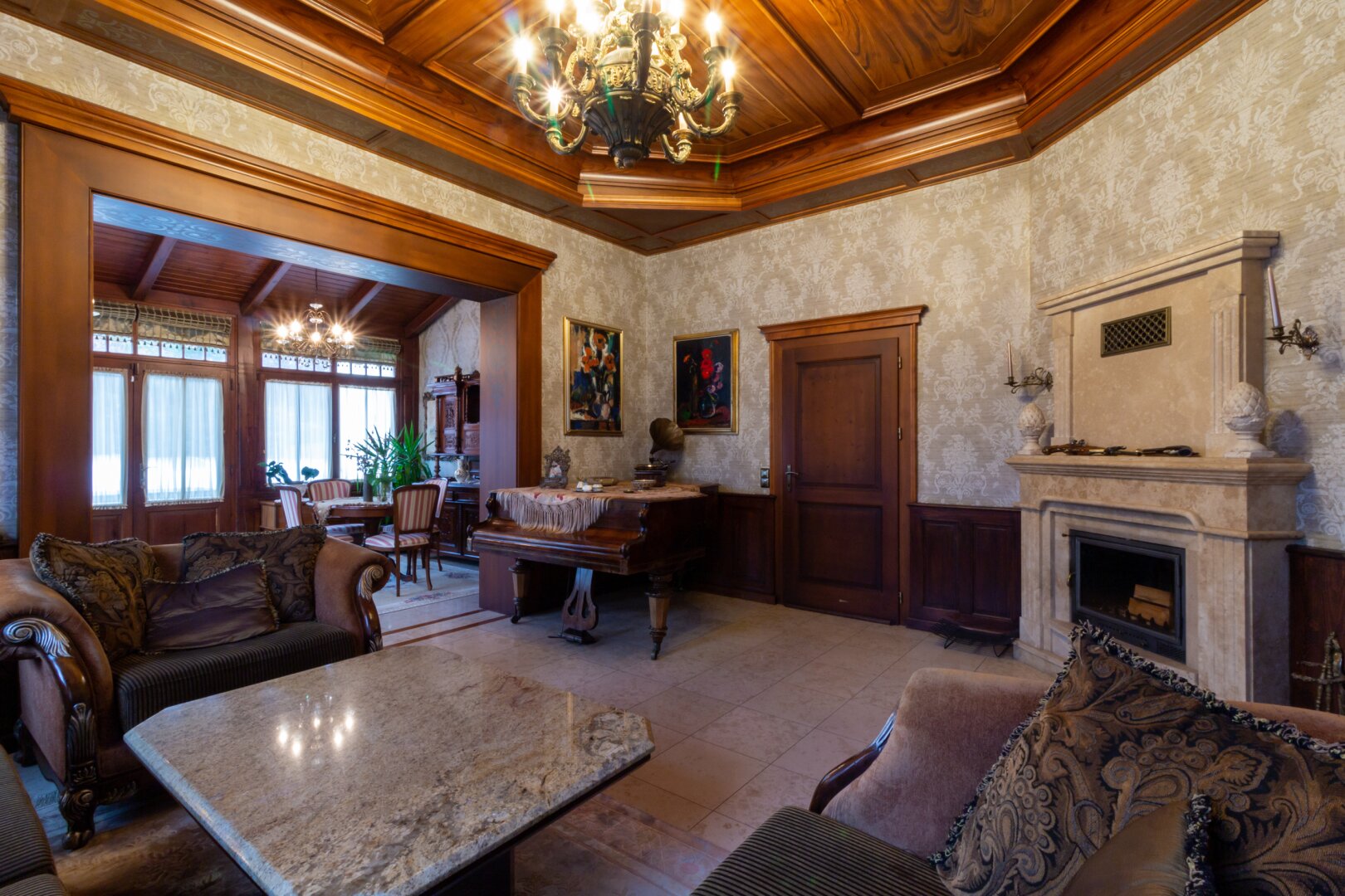 +++ Einmalige Jugendstilvilla mit Traumgarten, Pool & Weinkeller in Bestlage von SOPRON +++