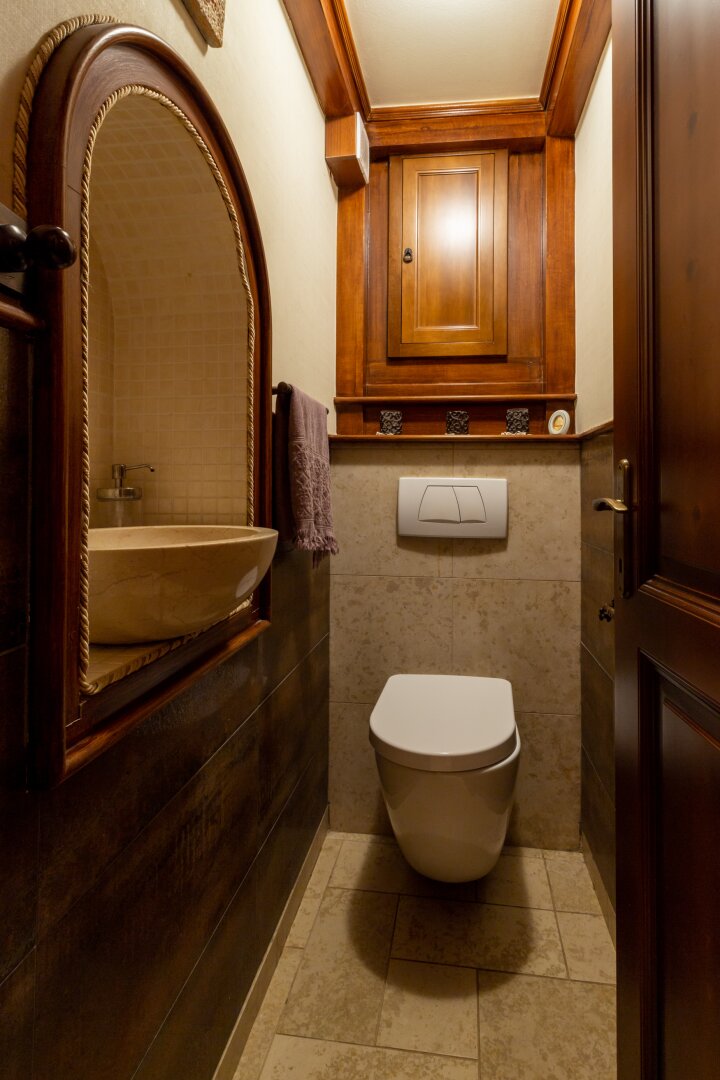 +++ Einmalige Jugendstilvilla mit Traumgarten, Pool & Weinkeller in Bestlage von SOPRON +++