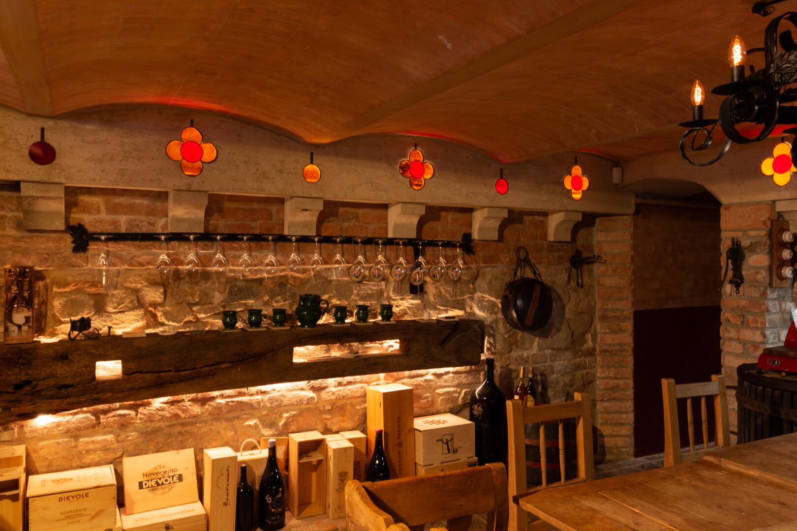 +++ Einmalige Jugendstilvilla mit Traumgarten, Pool & Weinkeller in Bestlage von SOPRON +++