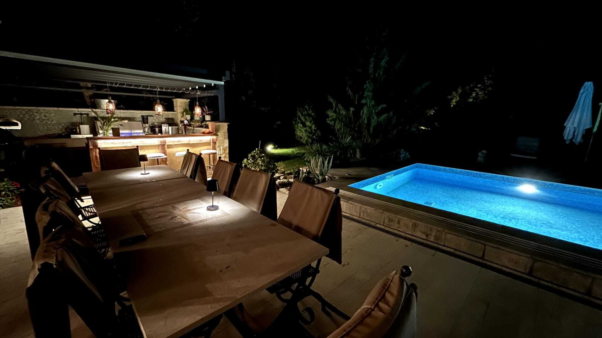 +++ Einmalige Jugendstilvilla mit Traumgarten, Pool & Weinkeller in Bestlage von SOPRON +++