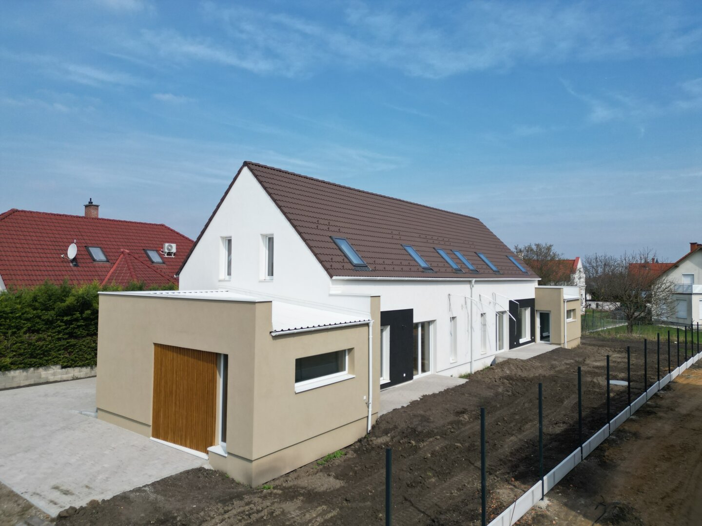 +++ Erstbezug Doppelhaushälfte Nähe der Therme in Hegykö+++