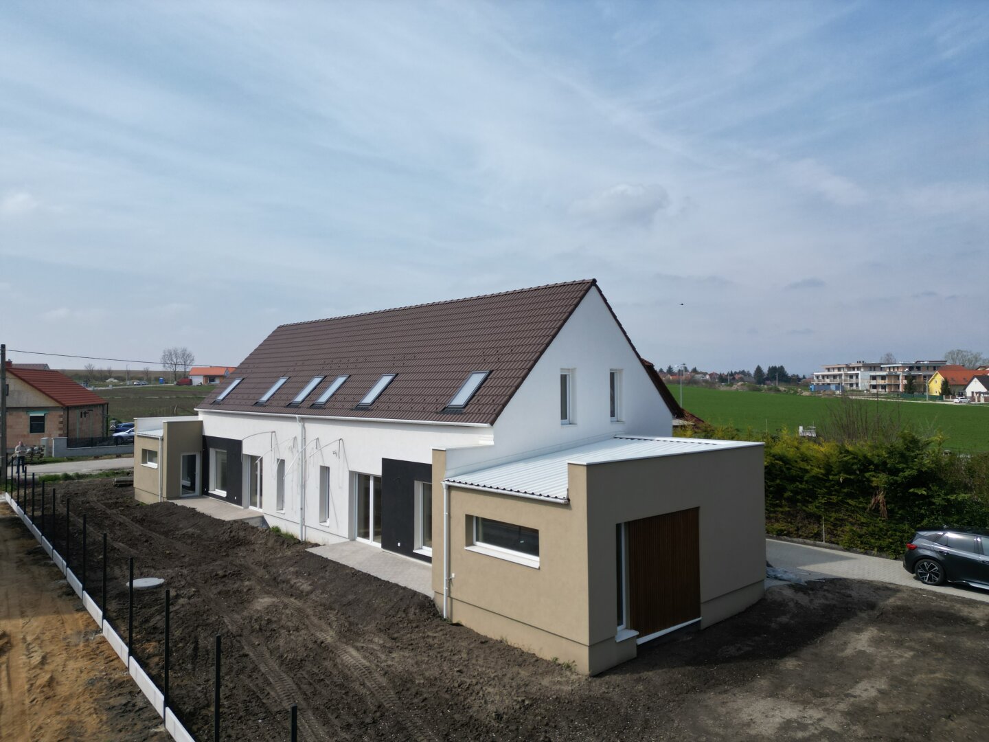+++ Erstbezug Doppelhaushälfte Nähe der Therme in Hegykö+++