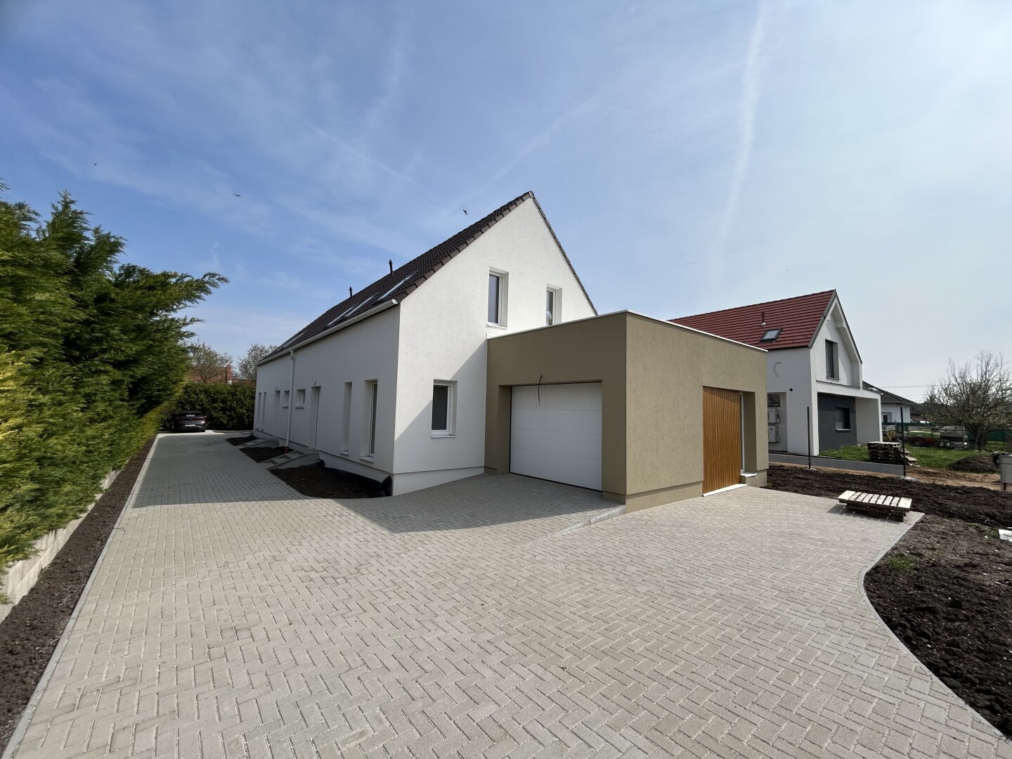 +++ Erstbezug Doppelhaushälfte Nähe der Therme in Hegykö+++