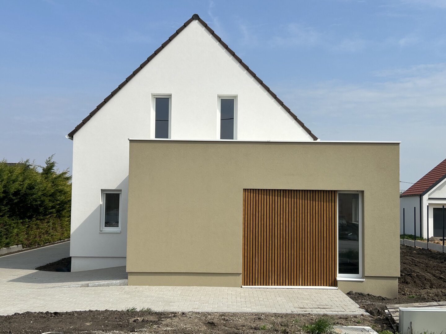 +++ Erstbezug Doppelhaushälfte Nähe der Therme in Hegykö+++