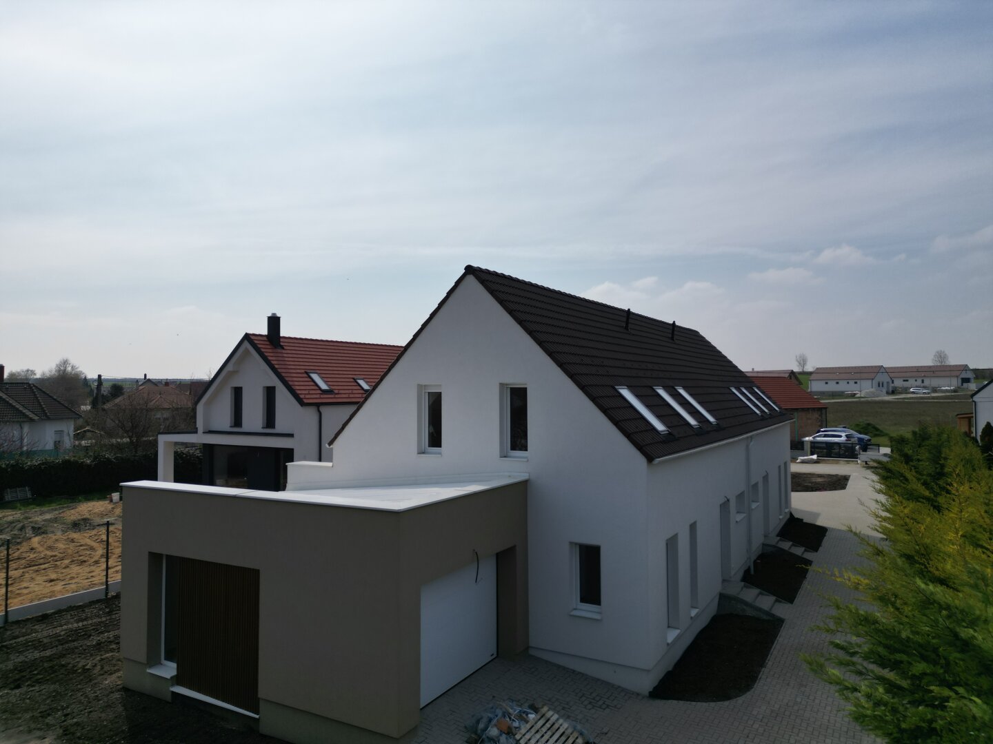 +++ Erstbezug Doppelhaushälfte Nähe der Therme in Hegykö+++