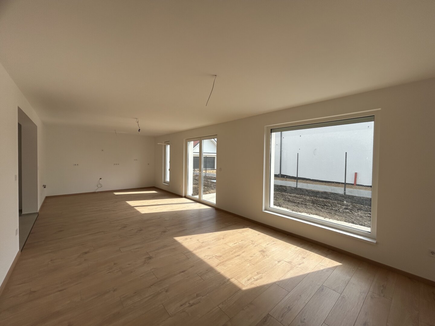 +++ Erstbezug Doppelhaushälfte Nähe der Therme in Hegykö+++