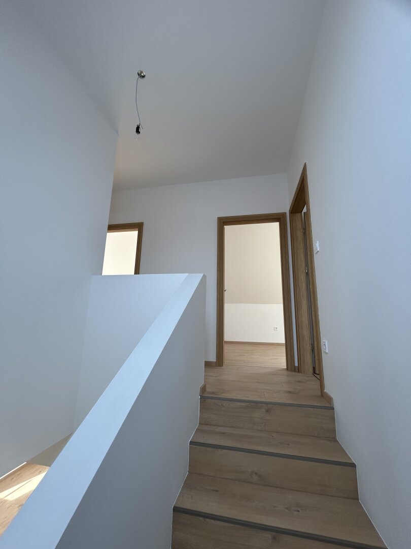 +++ Erstbezug Doppelhaushälfte Nähe der Therme in Hegykö+++