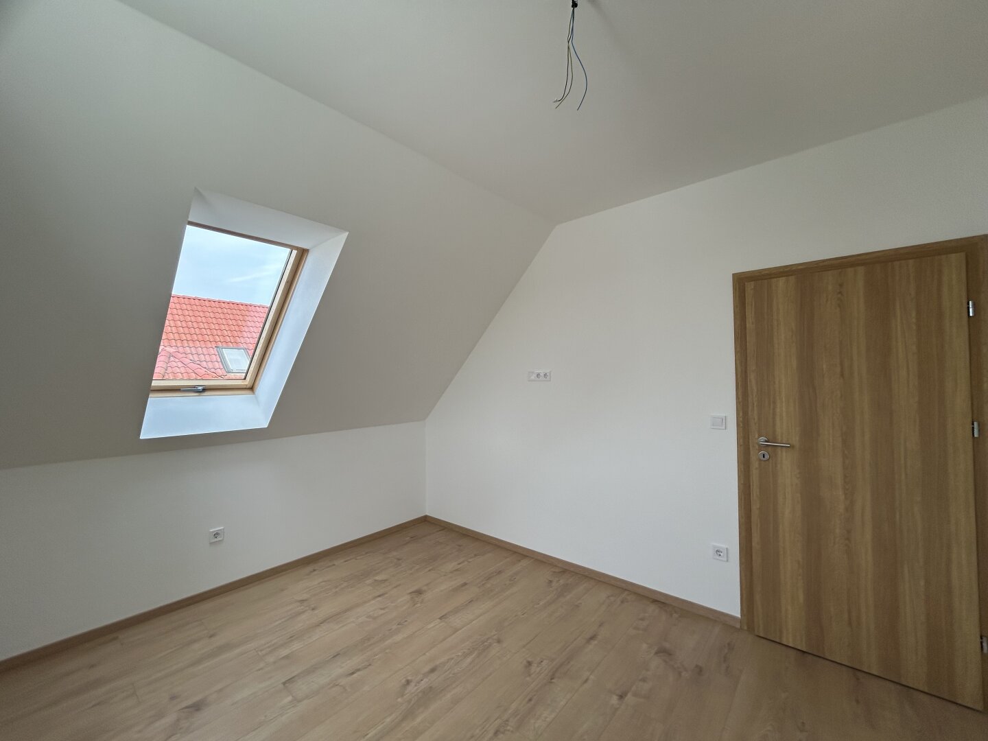 +++ Erstbezug Doppelhaushälfte Nähe der Therme in Hegykö+++