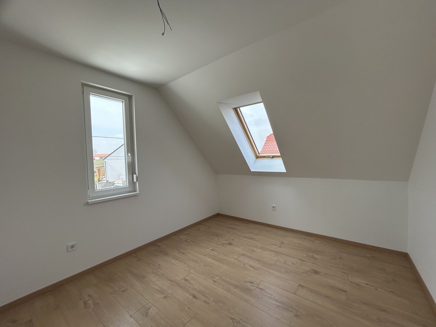 +++ Erstbezug Doppelhaushälfte Nähe der Therme in Hegykö+++