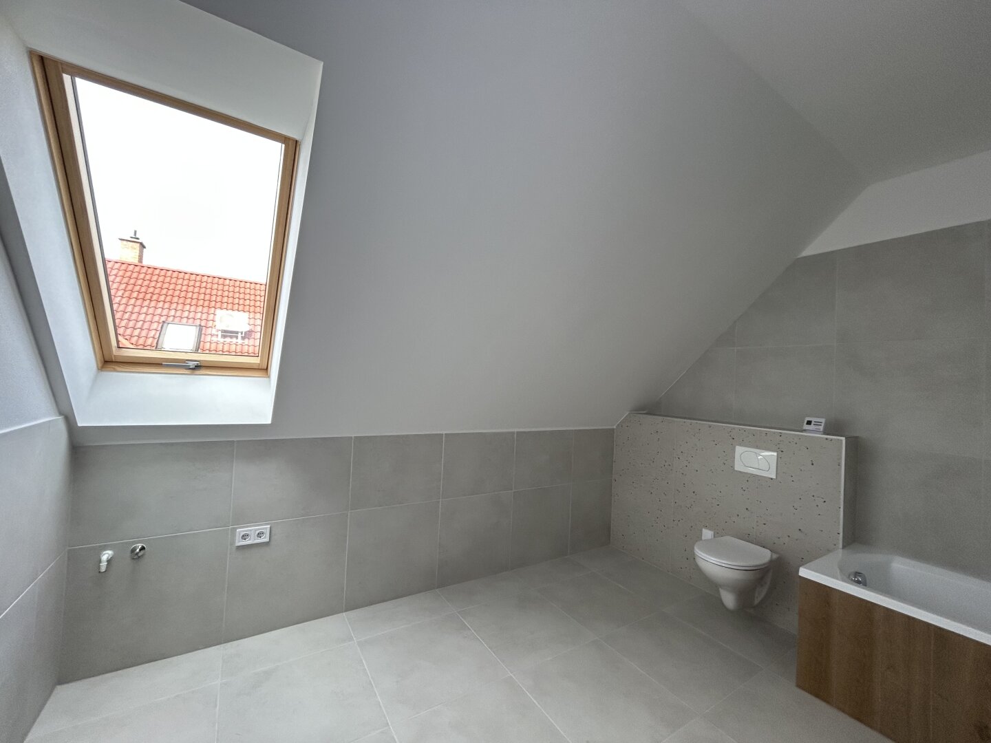 +++ Erstbezug Doppelhaushälfte Nähe der Therme in Hegykö+++