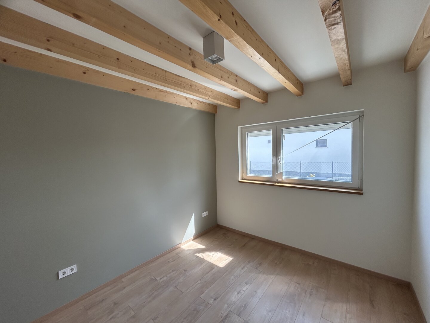 +++ Erstbezug ,,Bungalow,, auf sonnigem Grundstück, Nähe Fertöd in Fertöszeplak! +++