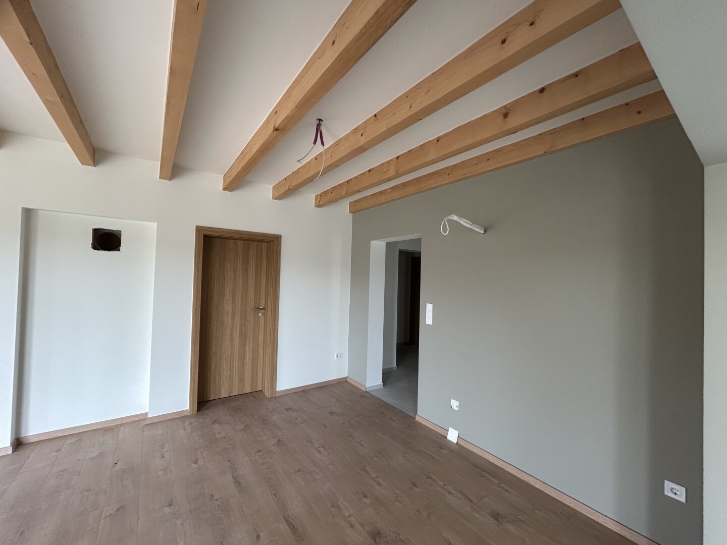 +++ Erstbezug ,,Bungalow,, auf sonnigem Grundstück, Nähe Fertöd in Fertöszeplak! +++