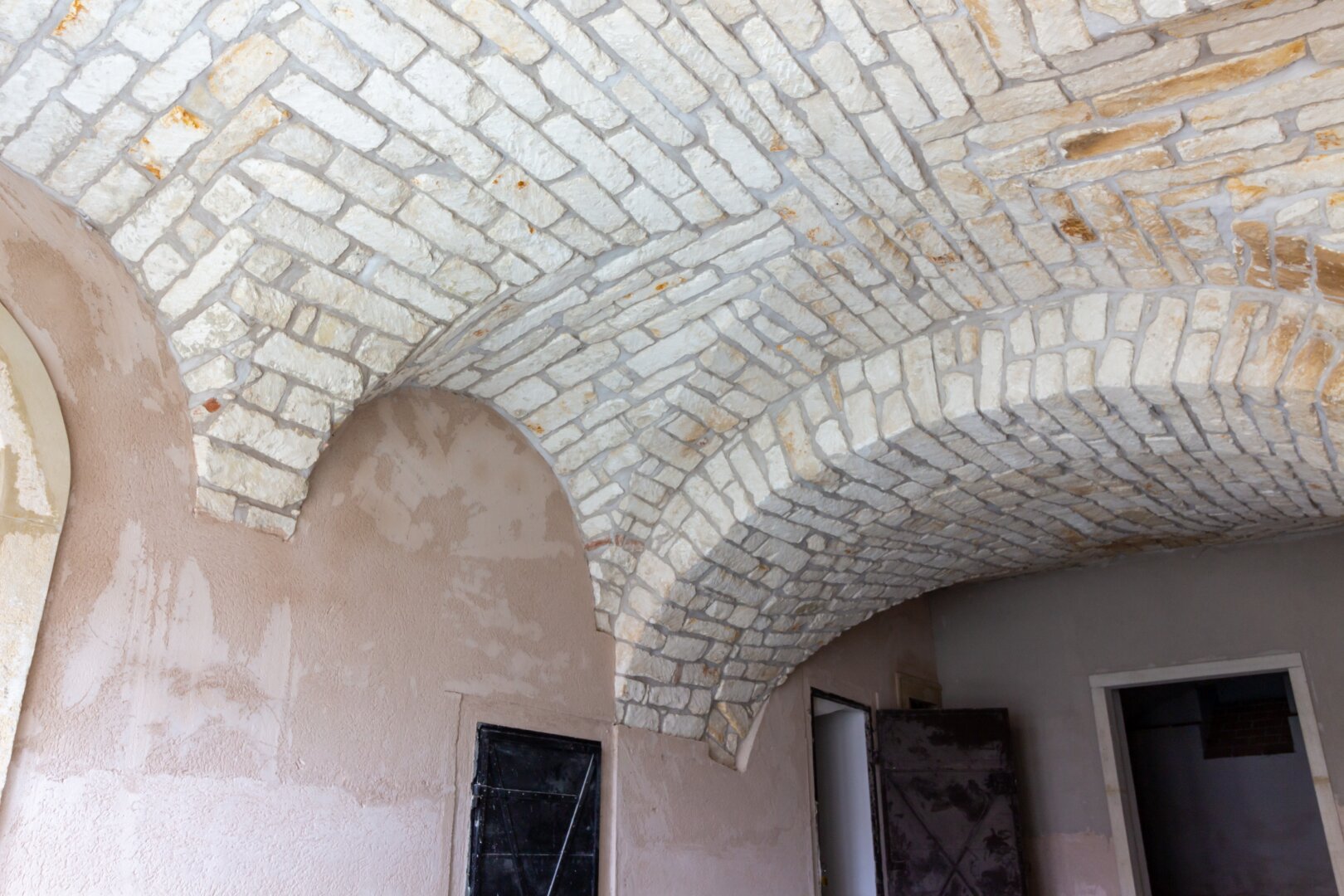 +++ Einzigartiger barocker Gebäudekomplex in Bestlage der Altstadt von SOPRON +++