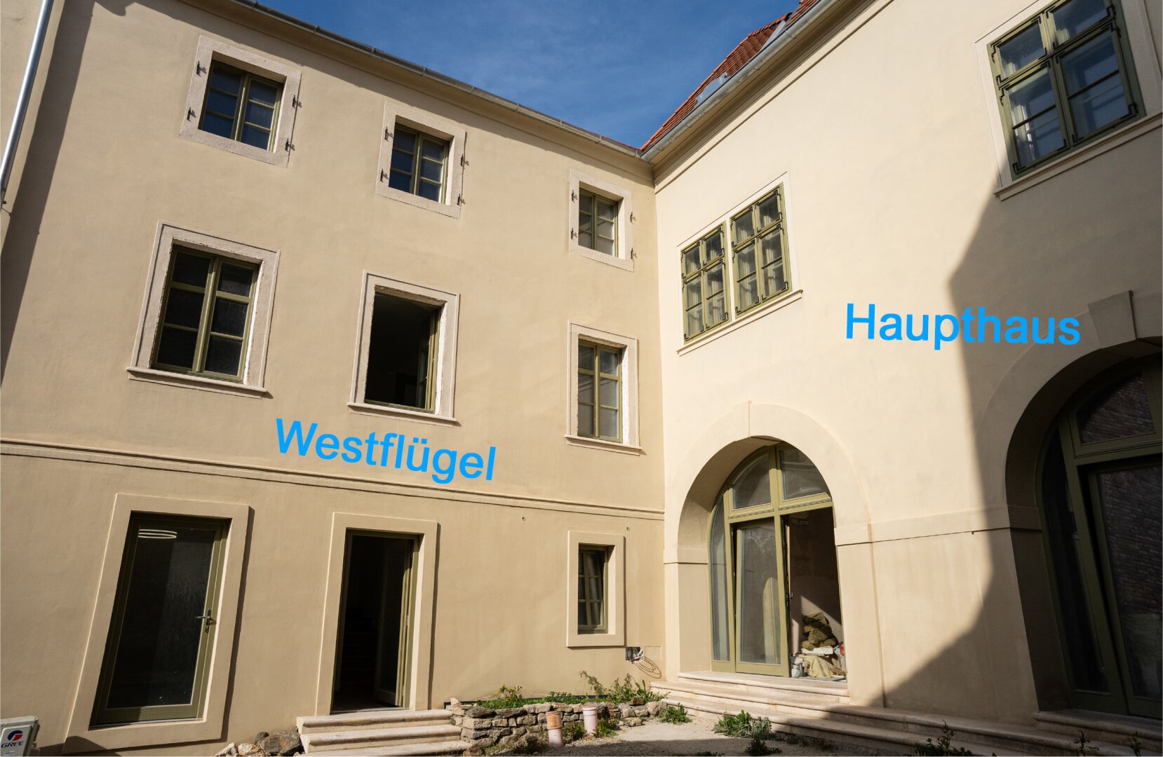 +++ Einzigartiger barocker Gebäudekomplex in Bestlage der Altstadt von SOPRON +++