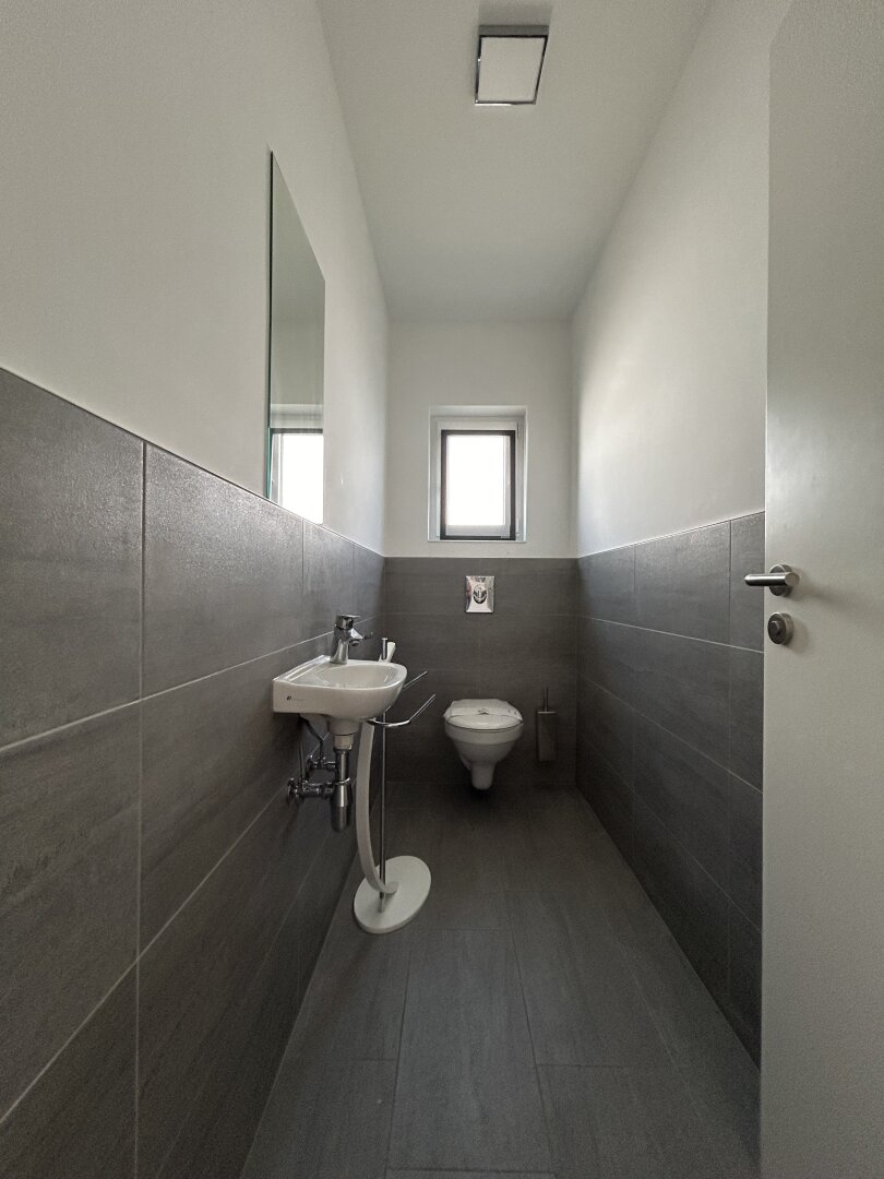 ++Wohnen wo andere Urlaub machen,das Chalet am Golfplatz unmittelbar neben der Therme Lutzmannsburg++