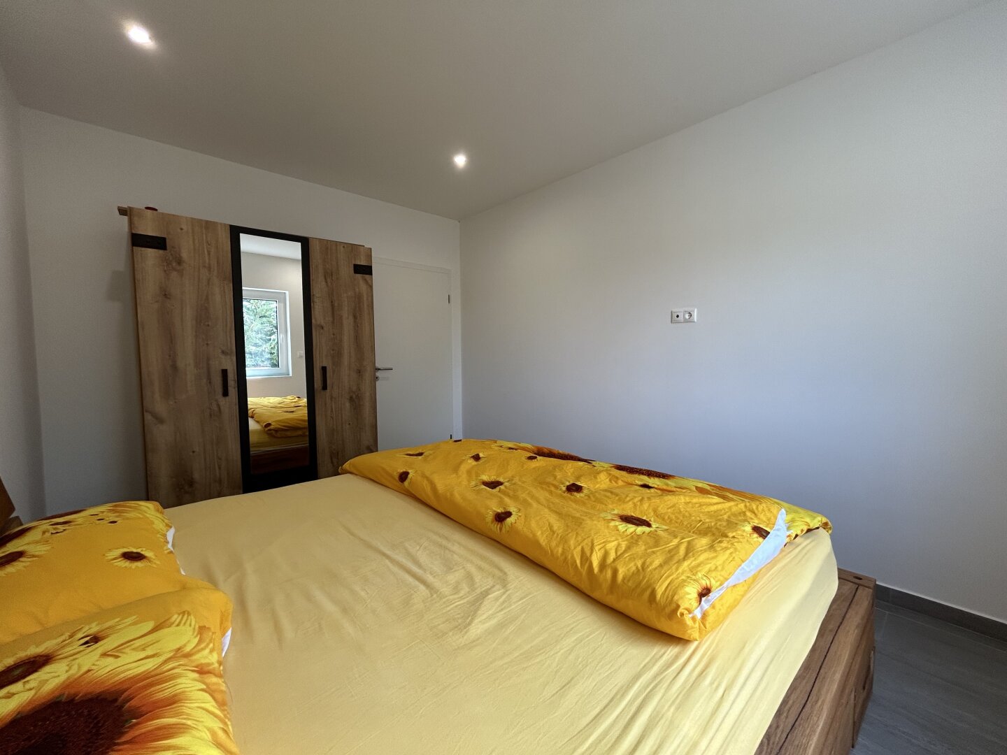 ++Wohnen wo andere Urlaub machen,das Chalet am Golfplatz unmittelbar neben der Therme Lutzmannsburg++