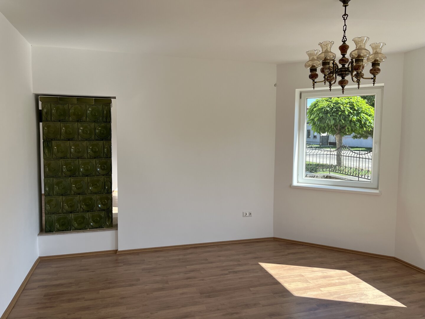 +++Traumhaus mit ländlicher Eleganz – ein geschmackvoll gestaltetes Einfamilienhaus im Herrenhausstil im Herzen von Lövő!+++