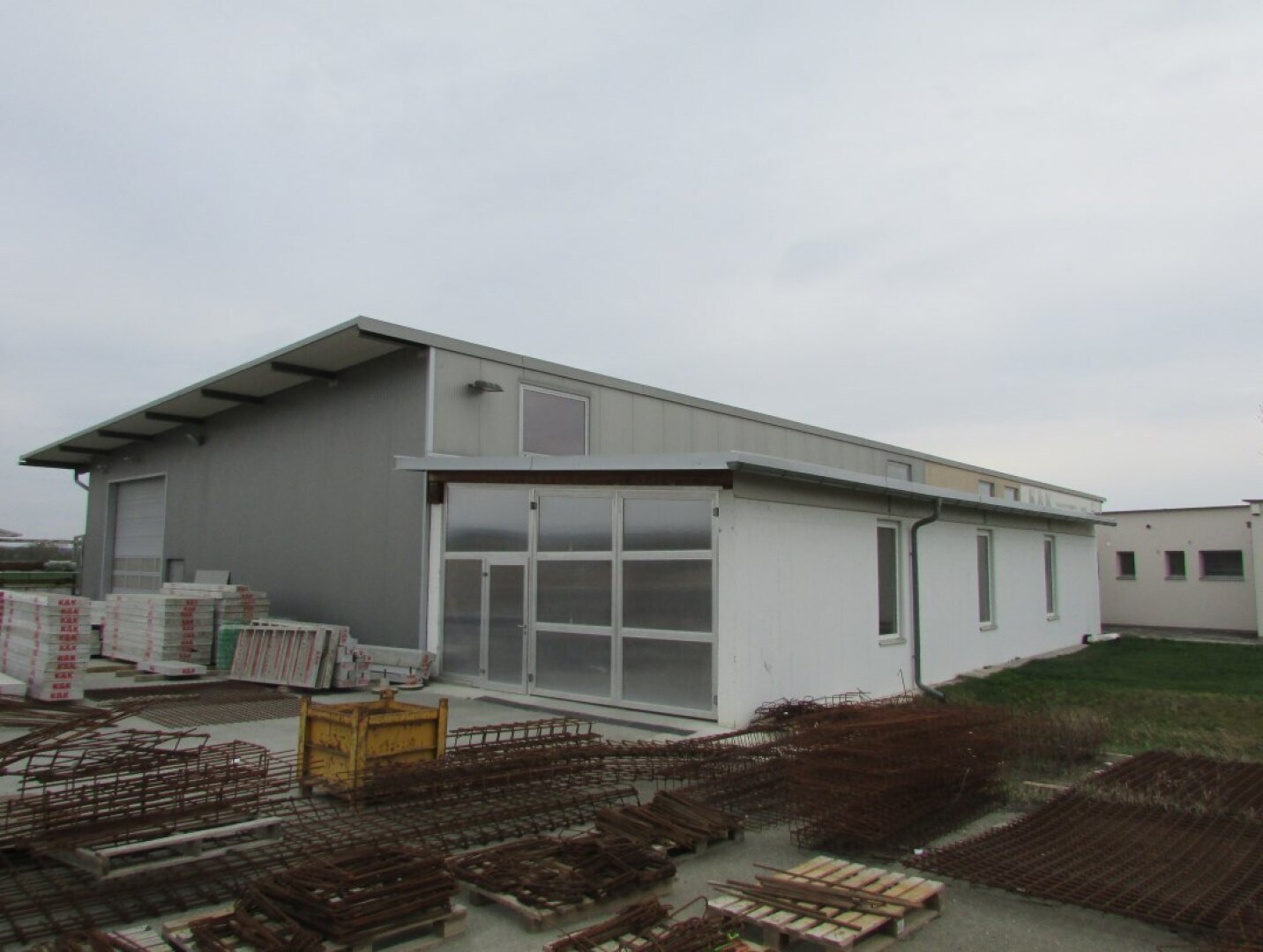 +NEU+ Einzigartiges GEWERBEOBJEKT mit vielseitigen NUTZUNGSMÖGLICHKEITEN und großem BETRIEBSGRUNDSTÜCK in DEUTSCHKREUTZ +