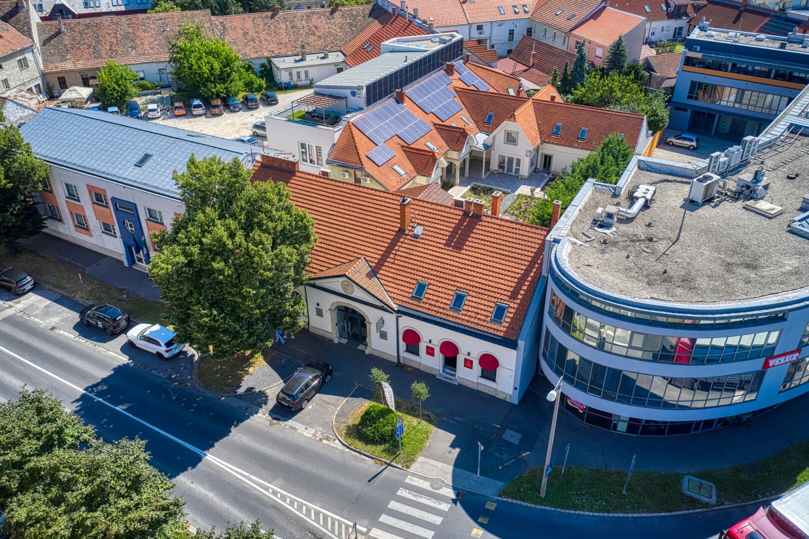 +++ Historischer Immobilienkomplex im Herzen von Sopron mit vielseitigem Entwicklungspotenzial +++