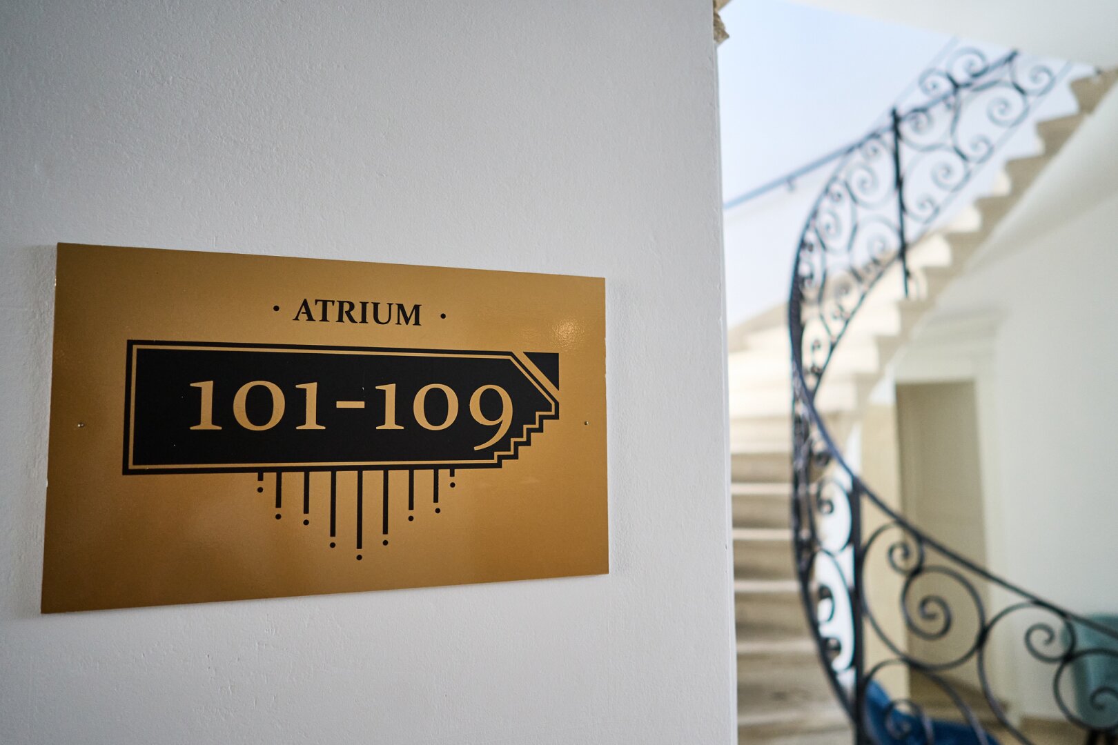 +++ Historischer Immobilienkomplex im Herzen von Sopron mit vielseitigem Entwicklungspotenzial +++