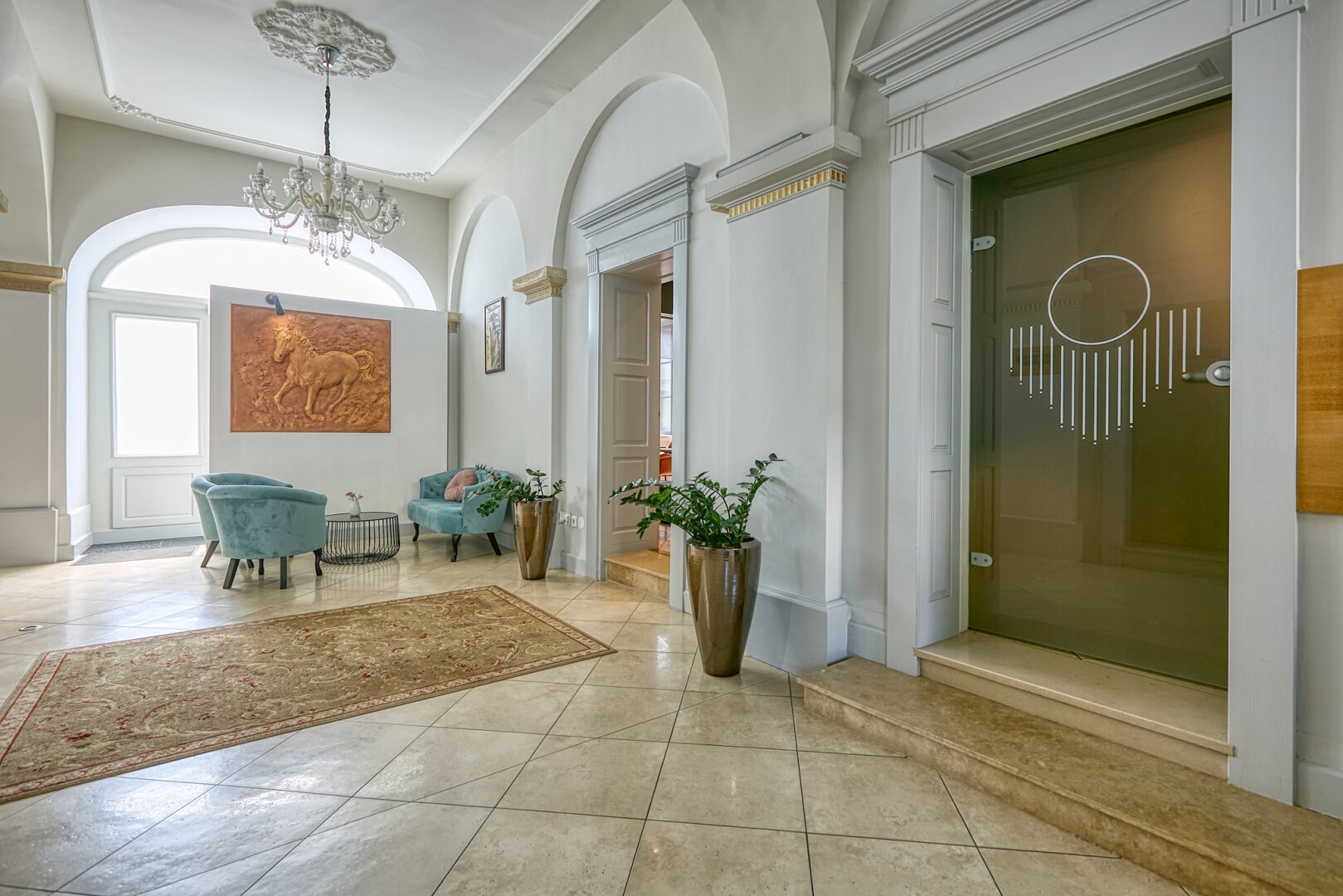 +++ Historischer Immobilienkomplex im Herzen von Sopron mit vielseitigem Entwicklungspotenzial +++