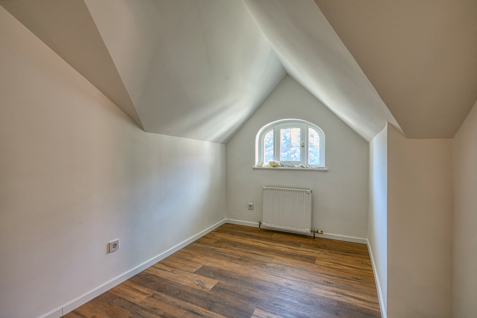 +++ Historischer Immobilienkomplex im Herzen von Sopron mit vielseitigem Entwicklungspotenzial +++